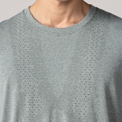 Camiseta ASICS Seamless Respirável Masculina - Foto 7