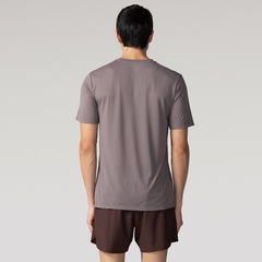 Camiseta ASICS Mesh Respirável Masculina - Foto 2