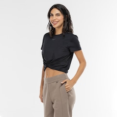 Camiseta Nike One Classic Cropped Feminina - Foto 5