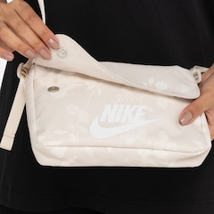 Bolsa Nike Futura Crssby Palentino 3 Litros - Foto 3