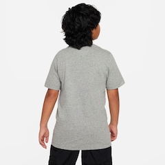 Camiseta Nike Sportswear Icon Futura Infantil - Foto 3