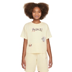 Camiseta Nike Sportswear Seasonal Story Juvenil - Foto 1