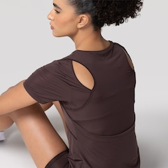Camiseta ASICS Libélula Recorte Feminina - Foto 6