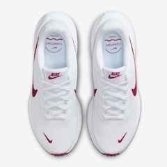 Tênis Feminino Nike Revolution 8 - Foto 4