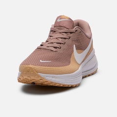 Tênis Feminino Nike Revolution 8 - Video 1