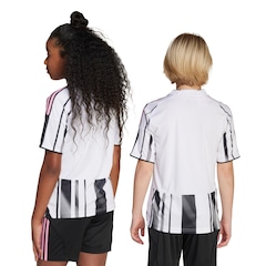 Camisa do Juventus I 25/26 Torcedor adidas Juvenil - Foto 5