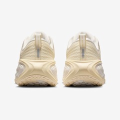 Tênis Feminino Nike Vomero Plus - Foto 6