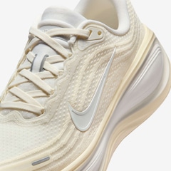 Tênis Feminino Nike Vomero Plus - Foto 8