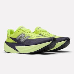 Tênis Feminino New Balance Fuelcell Rebel V5 - Foto 4