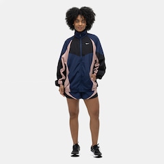 Jaqueta Nike Sportswear Street Track Feminina - Foto 6