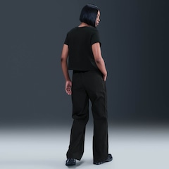 Camiseta Nike Sportswear Club Feminina - Foto 3