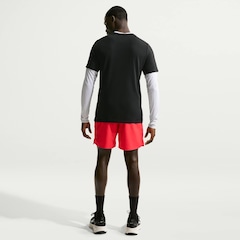 Camiseta Nike Tee Run Swoosh Masculina - Foto 2