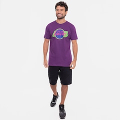Camiseta NBA Neon Colors Los Angeles Lakers - Masculina - Foto 3