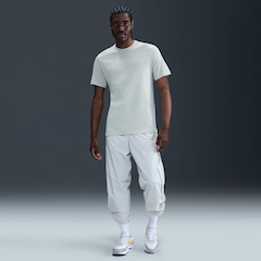 Camiseta Nike Sportswear Masculina - Foto 5
