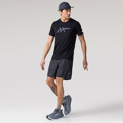 Bermuda Estampa Ar Logo ASICS Masculina - Foto 4