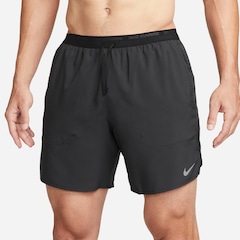 Bermuda Nike Dri-FIT 7in Stride Masculina - Foto 2