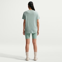 Camiseta Nike Dri-FIT One Feminina - Foto 4
