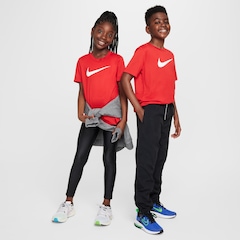 Camiseta Nike Dri-FIT Legend Swoosh Infantil - Foto 2