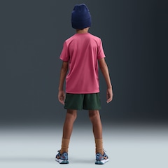 Camiseta Nike Dri-FIT Legend Swoosh Infantil - Foto 6