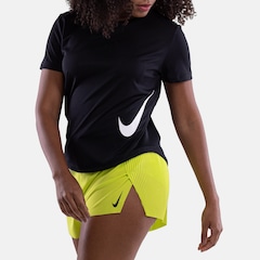 Camiseta Nike Dri-FIT Swoosh Feminina - Foto 6