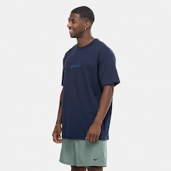 Camiseta Nike Sportswear Essential Masculina - Foto 5