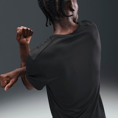 Camiseta Nike Winter Miler Masculina - Foto 3