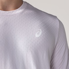 Camiseta Asics Degrade Seamless - Masculina - Foto 4