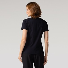 Camiseta Asics Estampa - Femnina - Foto 2