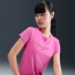 Camiseta Nike Sportswear Chill Feminina - Foto 5