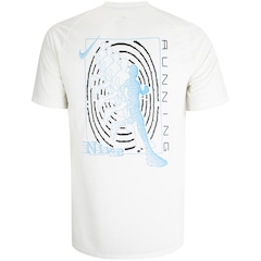Camiseta Nike Dri-FIT ADV Stride Masculina - Foto 2