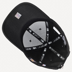 Boné Los Angeles Lakers NBA New Era Team Outline 9Forty Adulto - Foto 7