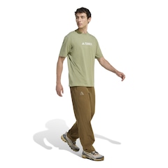 Camiseta adidas Terrex Logo - Masculina - Foto 3