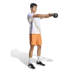 Camiseta adidas Workout Essentials Base 3S - Masculina - Foto 3