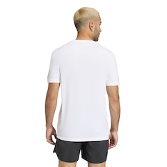 Camiseta adi365 Running Essentials Brand Love Masculina - Foto 4