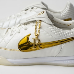 Chuteira Futsal Adulto Nike Tiempo Legend Touch of Gold R10 Edição Comemorativa - Foto 7
