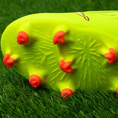 Chuteira de Campo Adulto PUMA Ultra 6 Play - Foto 9