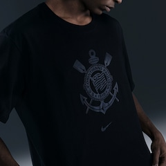 Camiseta do Corinthians Nike Escudo - Masculina - Foto 2