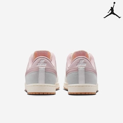 Tênis Feminino Nike Air Jordan Skyline Low - Foto 5