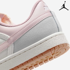 Tênis Feminino Nike Air Jordan Skyline Low - Foto 6