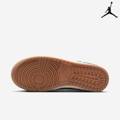 Tênis Feminino Nike Air Jordan Skyline Low - Foto 8