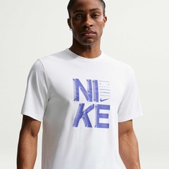 Camiseta Nike NK DF Hyverse GFX Masculina - Foto 2