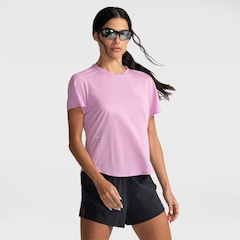 Camiseta Nike W NK Swft Brthe Feminina - Foto 1