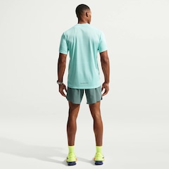 Shorts Dri-FIT Nike Stride Masculino - Foto 4