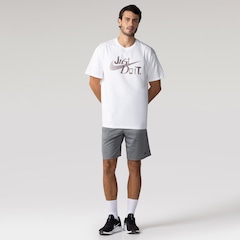 Camiseta Nike Sportswear JDI Unissex - Foto 3