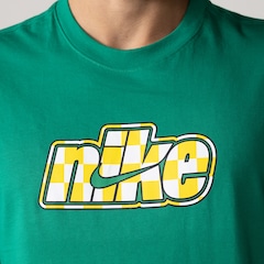 Camiseta Nike Sportswear Celebrate Sport Unissex - Foto 4