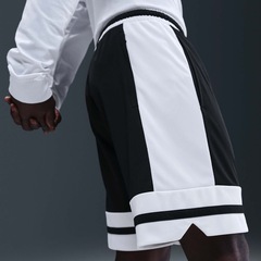 Short Nike Dri-FIT Gym Classic 8IN Masculina - Foto 4