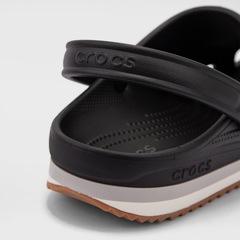 Sandália Crocs Classic Retro Runner Masculino - Foto 4