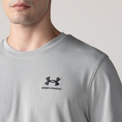 CAMISETA UNDER ARMOUR LOGO EM - Foto 4