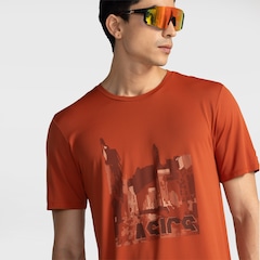 Camiseta Asics Lic Estampa Crepe Masculina - Foto 4