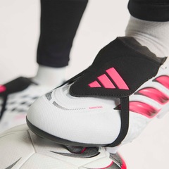 Chuteira de Campo Adulto adidas Predator League - Foto 16